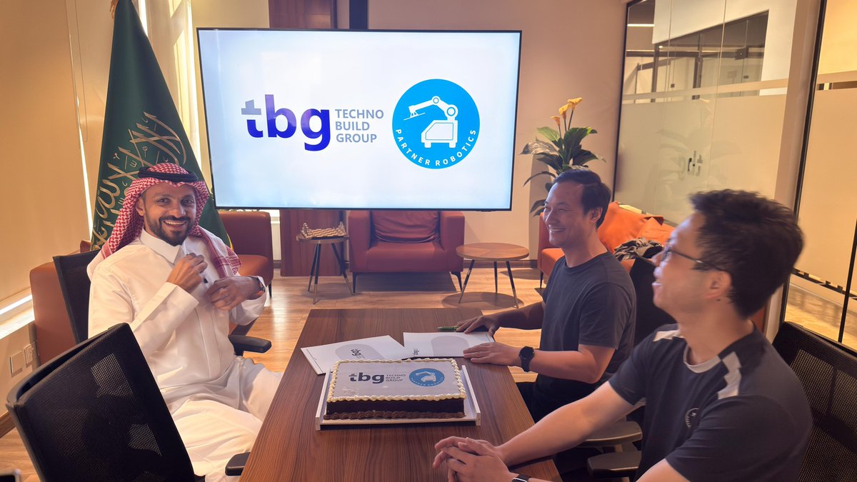 TechnoBuildGrp's tweet photo. يسعدنا في TBG الإعلان عن شراكتنا الحصرية في المملكة مع Partner Robotics، الرائدة عالميًا في تطوير روبوتات تركيب البلاط بالذكاء الاصطناعي.
خطوة نحو مستقبل أكثر ابتكارًا وكفاءة في قطاع البناء السعودي 🇸🇦
#TBG #PartnerRobotics #البناء_الحديث #الذكاء_الاصطناعي #رؤية_السعودية_2030 https://t.co/W7vR8qyHCX