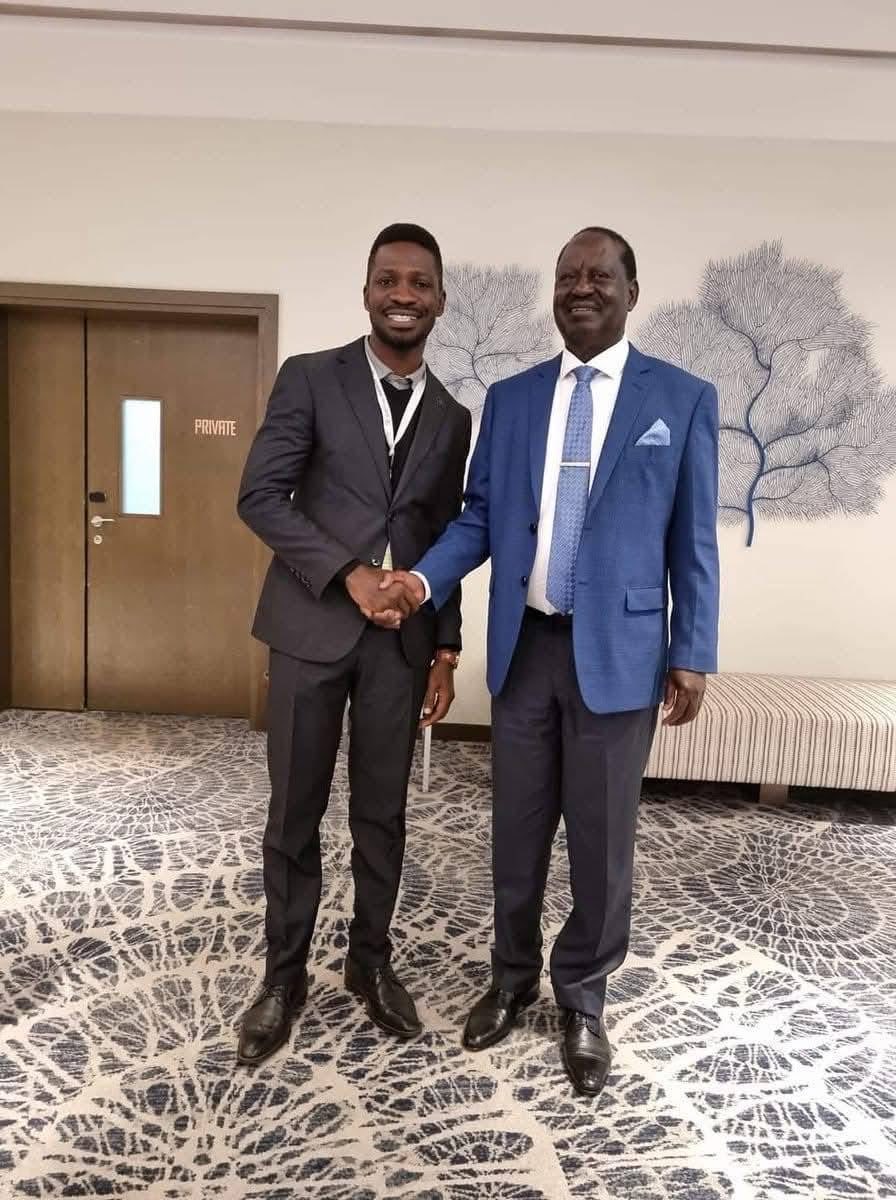 HEBobiwine's tweet image. We have received the news of the passing of Rt. Hon. Raila Odinga with great sadness. He stood tall for freedom, liberty, and dignity. In him, we have lost a great statesman - an African giant, who did his best for humanity amidst great adversity. Deepest condolences to the great…