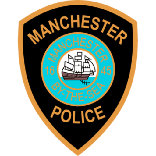 ChiefFitzMPD's tweet image. Vehicle Removal Off Singing Beach: October 15, 2025 | 6 AM – A vehicle is currently being removed from the water off of Singing Beach by Manchester Police and Fire.… manchestermapd.com/vehicle-remova…