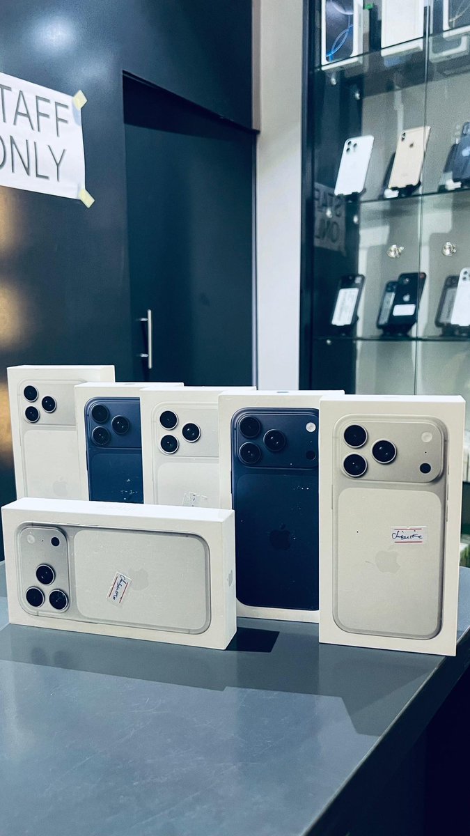 17 series available!!!!!

no be blord 17 o, from apple company. All the necessary licensing available and details to check 💯 

no talk say i no tell una o✅