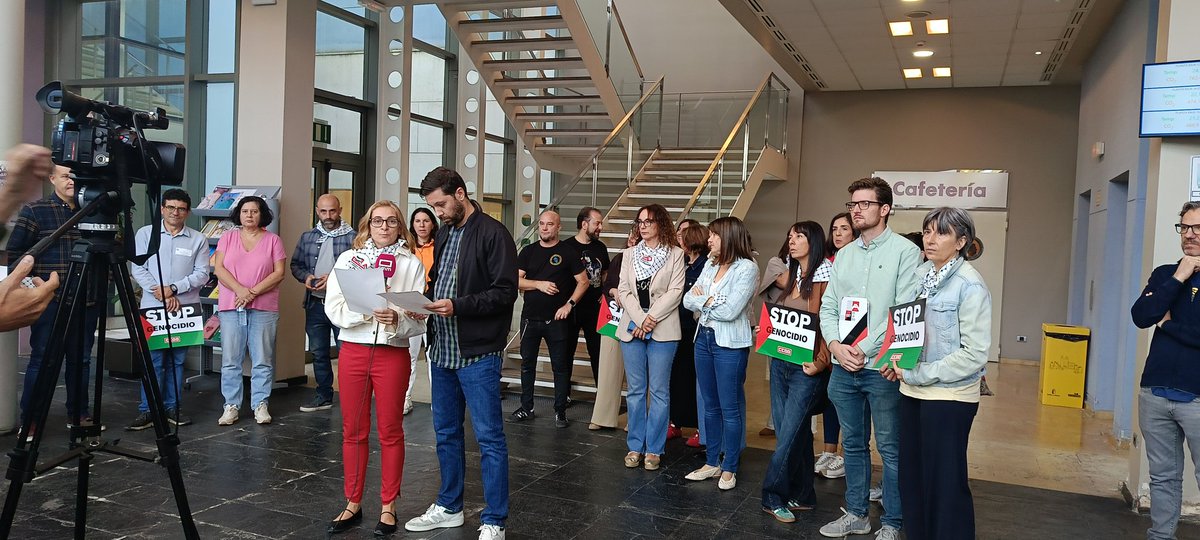 UGT_CMM's tweet photo. En @CMM_es nos concentramos en apoyo a Palestina.
#StopGenocidio https://t.co/fdwV1cF0er