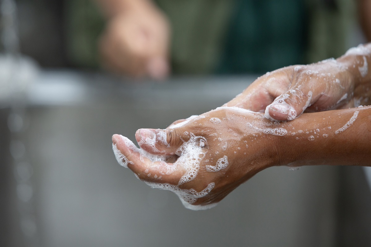 We've always been cautioned to wash our hands often. The truth is that many people don't do this as often they should. 

That leads to contraction of diseases we can't easily trace and hence, disturbs our mental health. 

Can we do better today?

📸credit: <a href="/WHO/">World Health Organization (WHO)</a>

#vision2030hab
