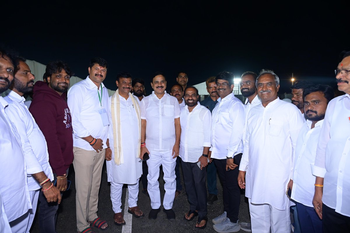 satyakumar_y's tweet image. కర్నూల్​ లో గౌరవ ప్రధానమంత్రి శ్రీ @narendramodi గారి ‘సూపర్ జీఎస్టీ.. సూపర్ సేవింగ్స్’ బహిరంగ సభ ఏర్పాట్లలో..
#supergstsupersavings #NDA