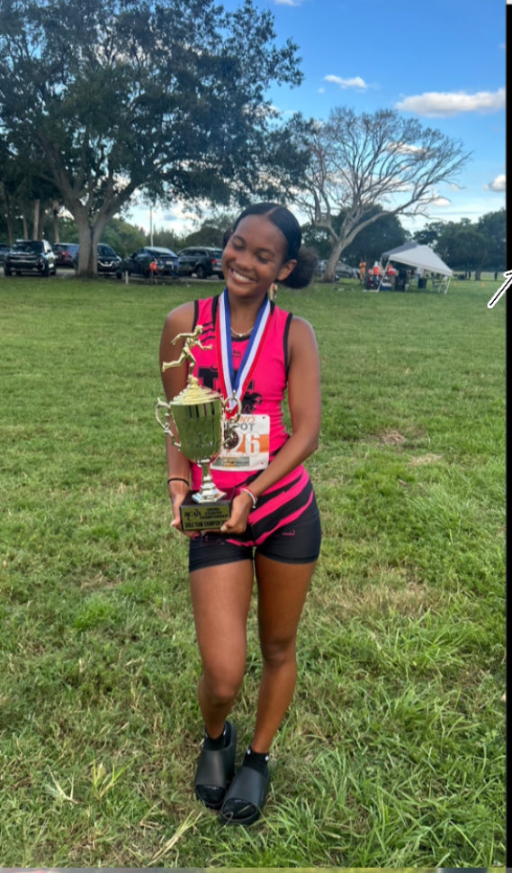 Sourpatchpeypey's tweet photo. Dillard’s 5th consecutive BCAA Cross Country County Title 🏆. 
@OfficialDillar2 
@broward 
@FloTrack https://t.co/kaoiVm68tN