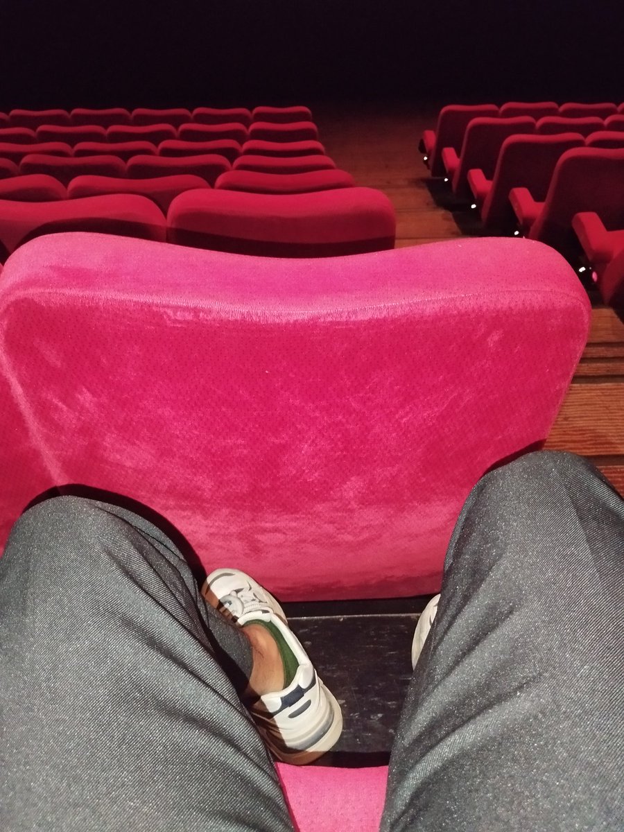 RightBack tweet media