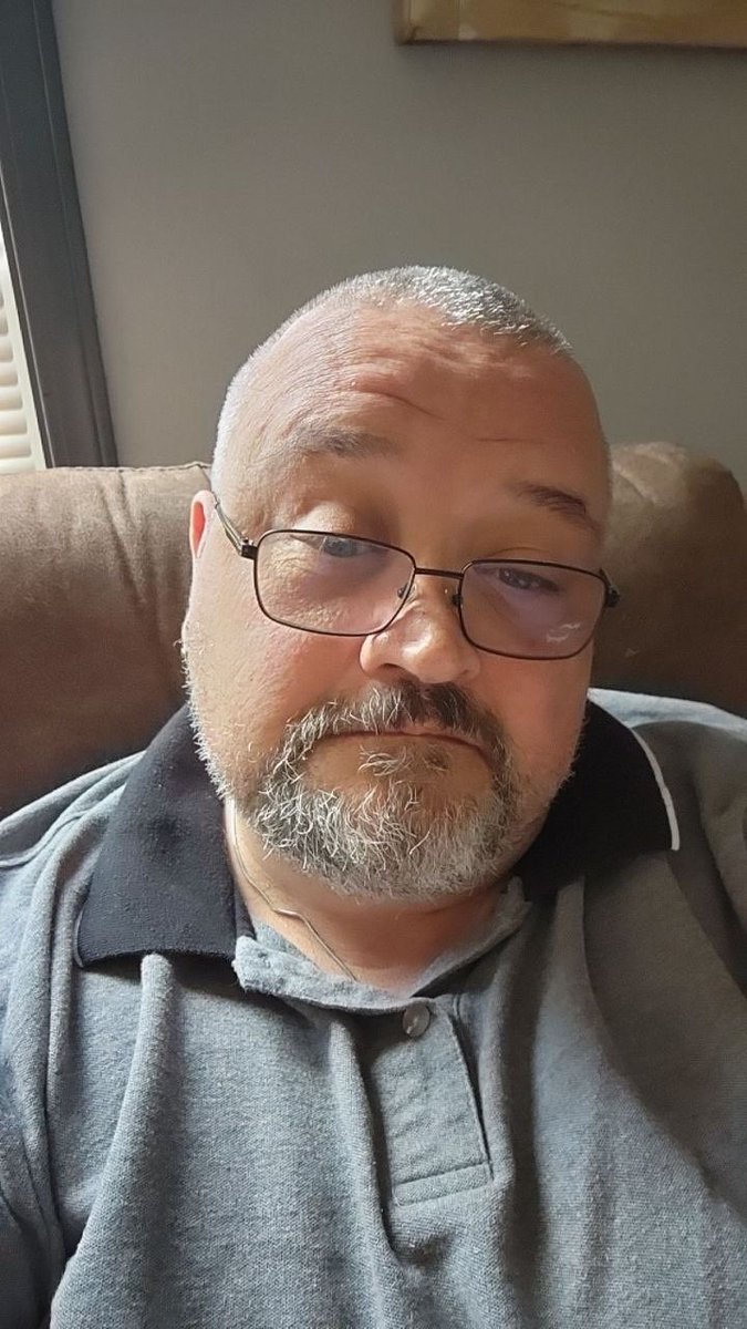 orp3069's tweet photo. Good morning my boys. Feeling cute today https://t.co/JnICkwfQ8A