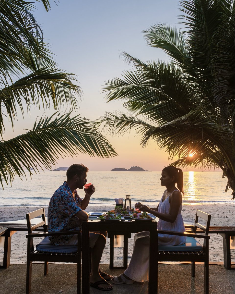odysseystravel's tweet photo. Hidden Luxury: Off the Beaten Track Romance

Discover secluded hideaways where elegance meets intimacy. Escape the crowds and reconnect in places few ever find.

#HiddenLuxury #RomanticEscapes https://t.co/LijsfQuxP5