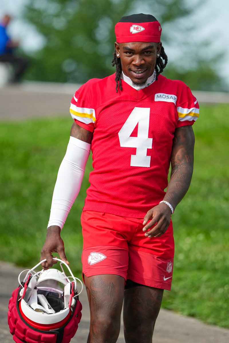 UnderdogNFL's tweet image. Fowler: Chiefs to &quot;allocate a heavy workload&quot; to Rashee Rice as soon as possible.