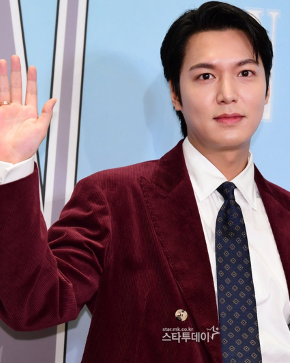 22~23일 서울 국립극장에서 ’대중문화예술 제작스태프대상‘과 ’대한민국 대중문화예술상‘ 시상식을 각각 개최한다고 15일 밝혔다.’대중문화예술상‘대통령 표창은  ▲배우 이민호👏👏✨️
🔗 n.news.naver.com/article/003/00…
#LeeMinHo #이민호  #イミンホ