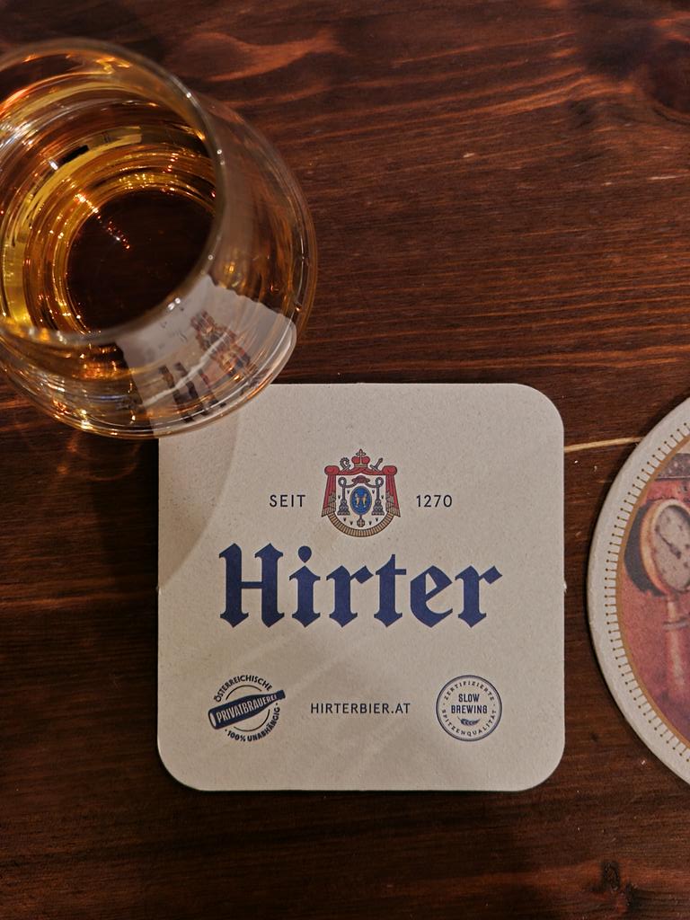 Не успели зайти в австрийское заведение, а тут "опять показалось".