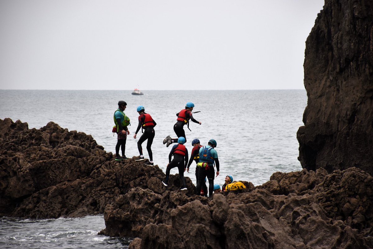Morfa Bay Adventure tweet media