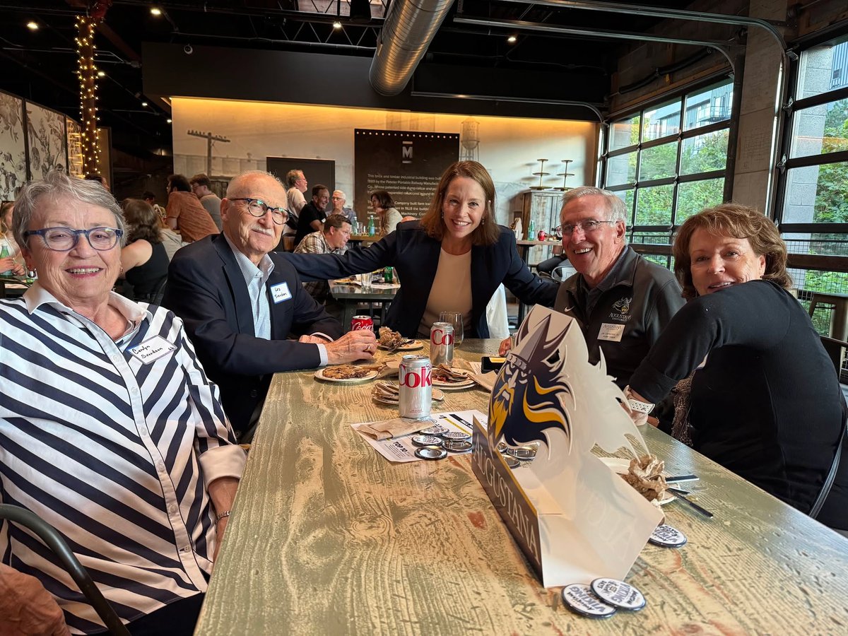 Augustana SD Alumni tweet media