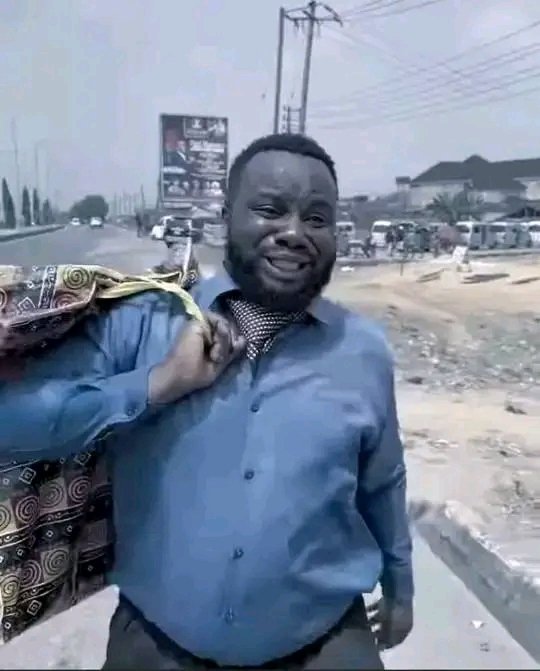 waggydey4you's tweet image. "Babe check your acct, I sent you money for ur haircut"
Some of us never hear am for our life before... 💔😭🤲🏾