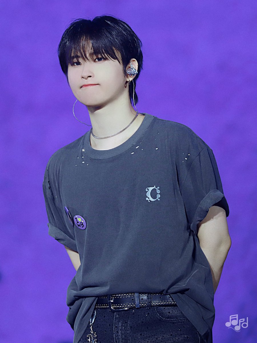 사랑하는 우비니의 생일을 축하해🖤

#HAPPYWOOBINDAY
#우카_아부지_생신_축하
#크래비티_북극곰아디_서우빈_생일