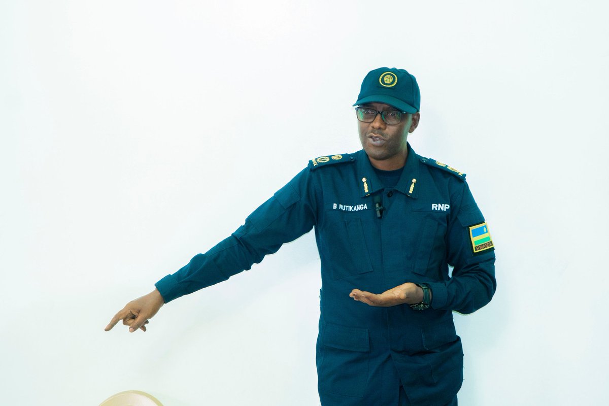 EnviroRwanda's tweet photo. @Rwandapolice Why is fact-checking essential?
It helps journalists to:
✅ Understand what truly happened
✅ Assess the extent of damage
✅ Determine the impact on communities
✅ Identify the cause or responsible party
#FactChecking #EnvironmentalReporting https://t.co/0XJddg9gp4