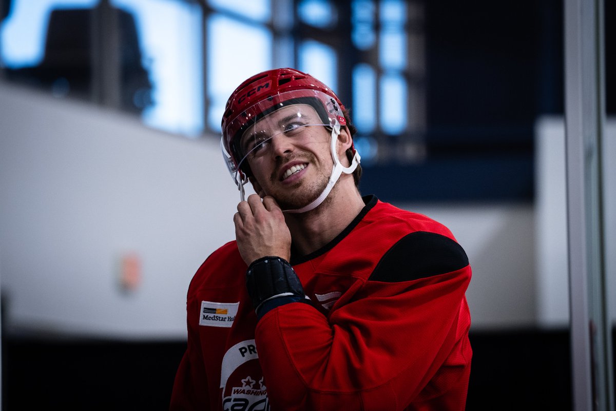 Capitals's tweet image. get REaDy 🦅

#ALLCAPS | @MedStarHealth