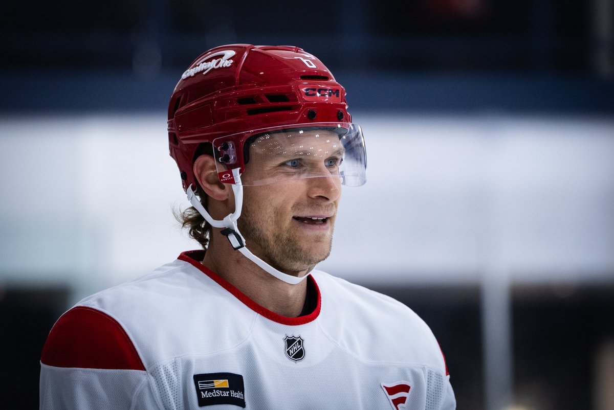 Capitals's tweet image. get REaDy 🦅

#ALLCAPS | @MedStarHealth