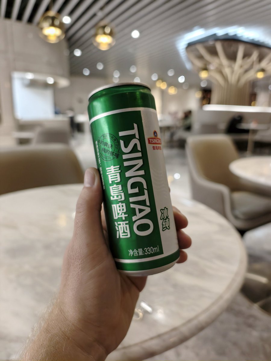 TechTabletscom's tweet image. Well that's a wrap, Shanghai has been awesome I highly recommend visiting. Very cool vibrant modern city and friendly people. Many thanks to Vivo for flying me over for the new flagship and OS launch event. The Vivo X300 Pro looks like an absolute winner. #vivoX300pro