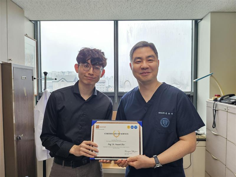 Materials_mdpi's tweet image. 📌It was great to meet our Editorial Board Member Prof. Dr. Yooseok Shin last week!
📢We discussed the MDPI Editorial Process, society collaborations & future topics for journal development.
#EditorialBoard #MaterialsScience