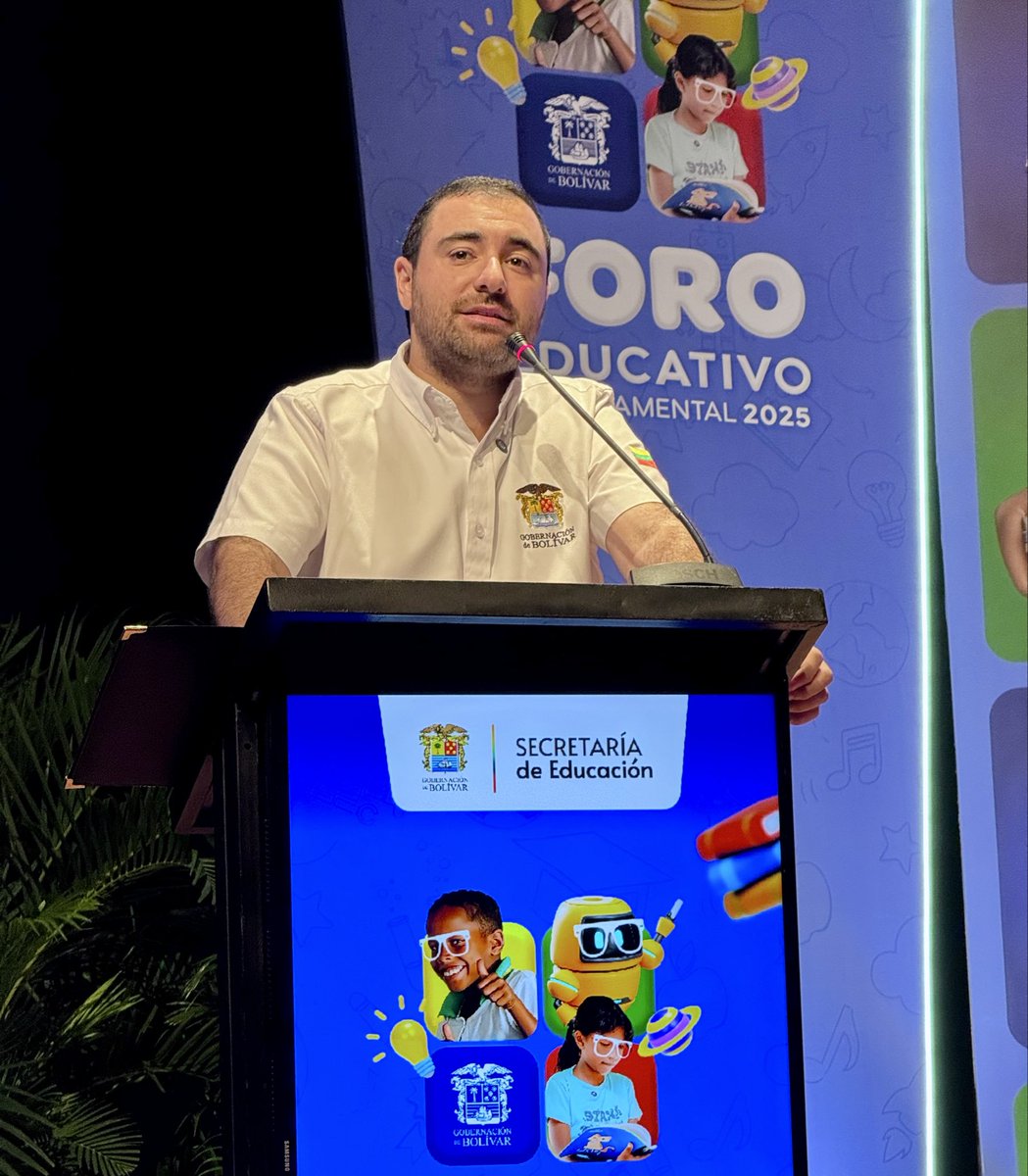 Estamos en vivo desde el Foro Educativo Departamental. 

Conversando con los profes sobre el presente y futuro de la formación de nuestros estudiantes. Conéctense:

📌 youtube.com/live/JZWxpVz20…