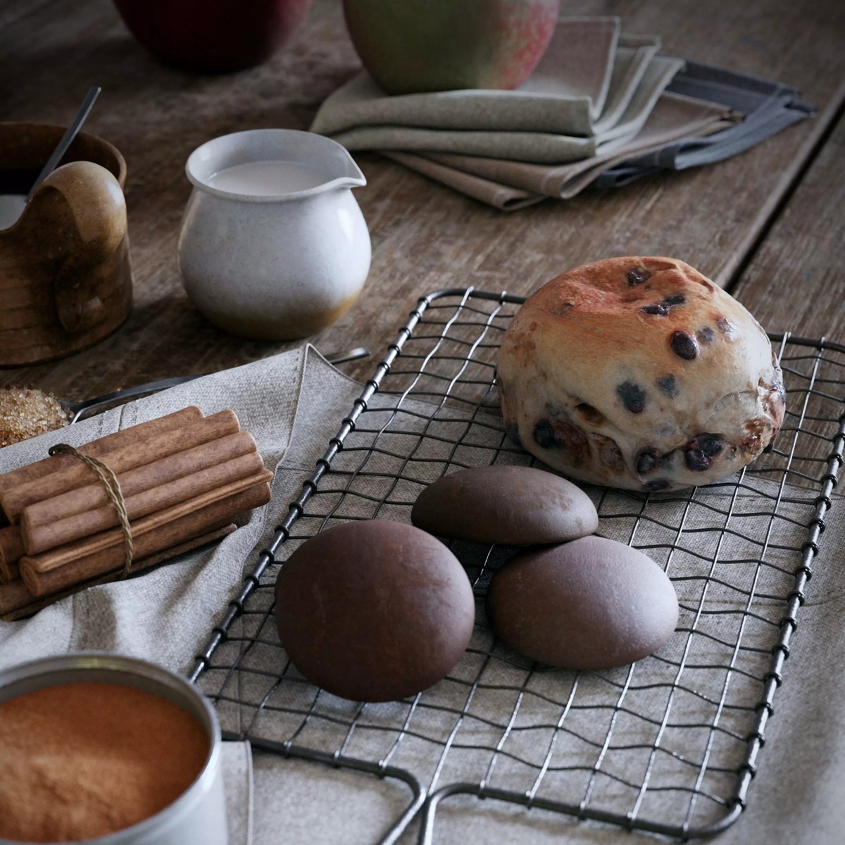 CG_Trader's tweet image. Celebrate #NationalCookieMonth with CGTrader’s tastiest renders 🍪
Explore cookie-inspired 3D art from CGTrader’s global artist community✨

Artists: mvooo, angeloferretti, Adrian-Kulawik, GShed, oxanafedo, Horncave, eruser, 3DModelWarehouse

#CGTrader #3DArt #3D #Cookies