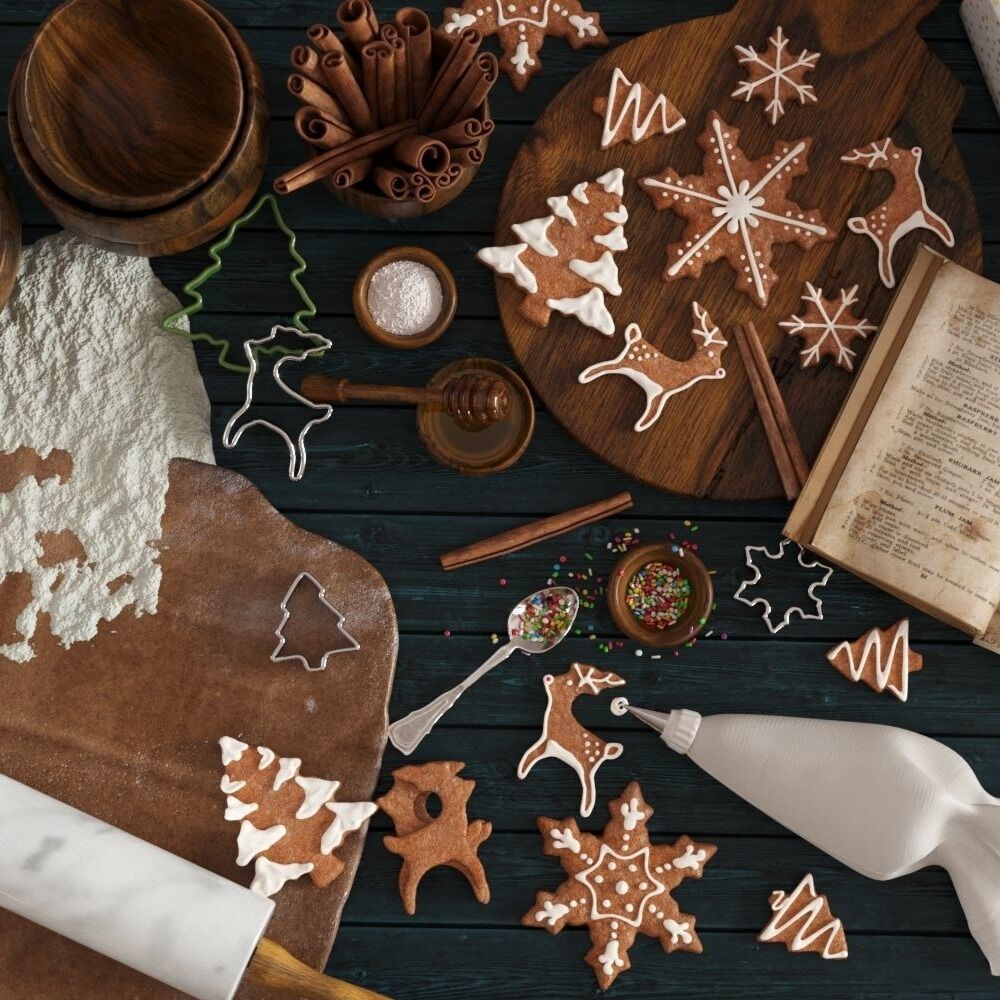 CG_Trader's tweet image. Celebrate #NationalCookieMonth with CGTrader’s tastiest renders 🍪
Explore cookie-inspired 3D art from CGTrader’s global artist community✨

Artists: mvooo, angeloferretti, Adrian-Kulawik, GShed, oxanafedo, Horncave, eruser, 3DModelWarehouse

#CGTrader #3DArt #3D #Cookies