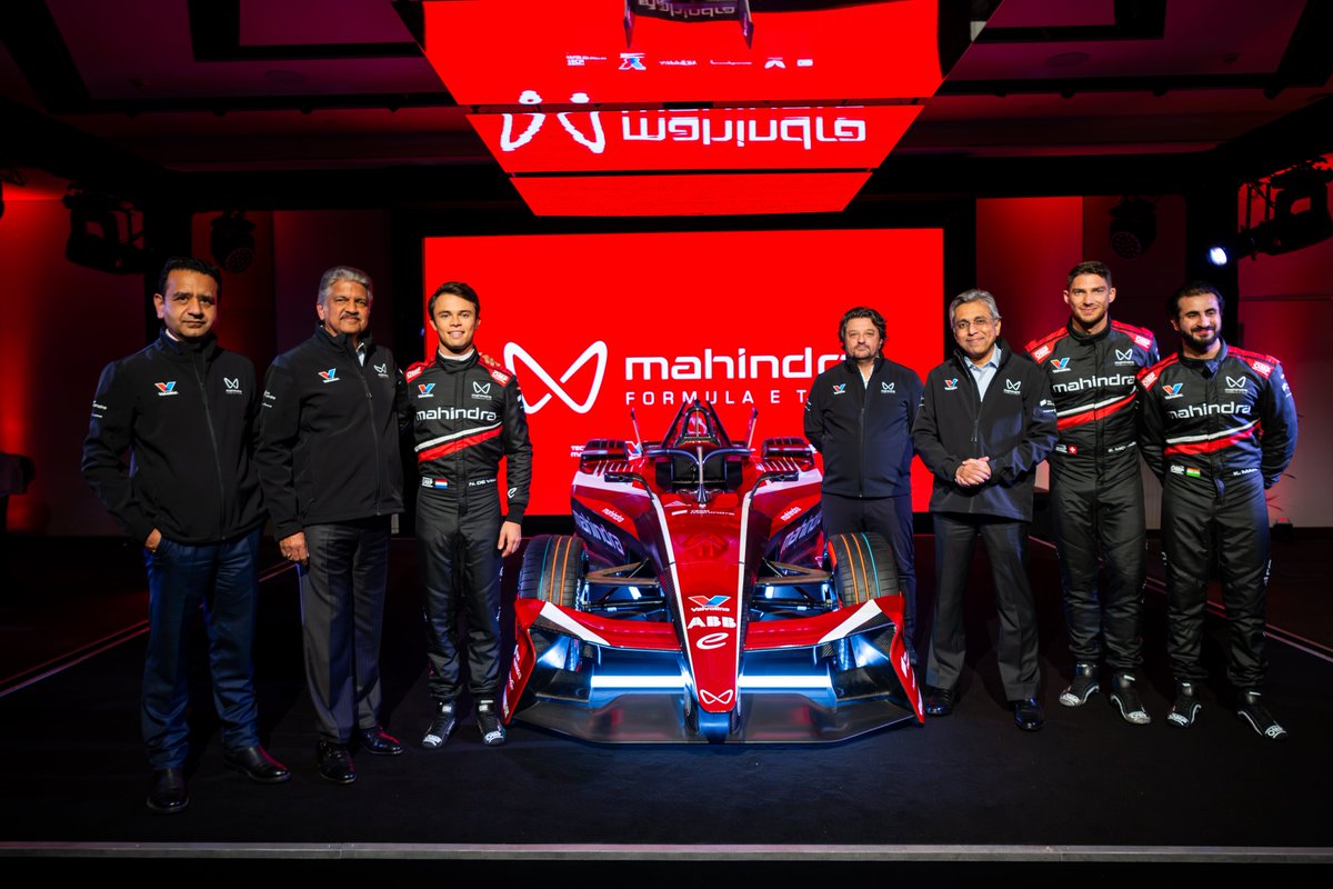 MahindraRacing's tweet image. We were honoured to host leaders from across the Mahindra ecosystem - Anand Mahindra, Dr. Anish Shah &amp;amp; Mohit Joshi - at the M12Electro launch, marking a new chapter of collaboration &amp;amp; sustainable innovation in Formula E⚡

#Mahindra #TechMahindra #MahindraRacing #ScreamElectric