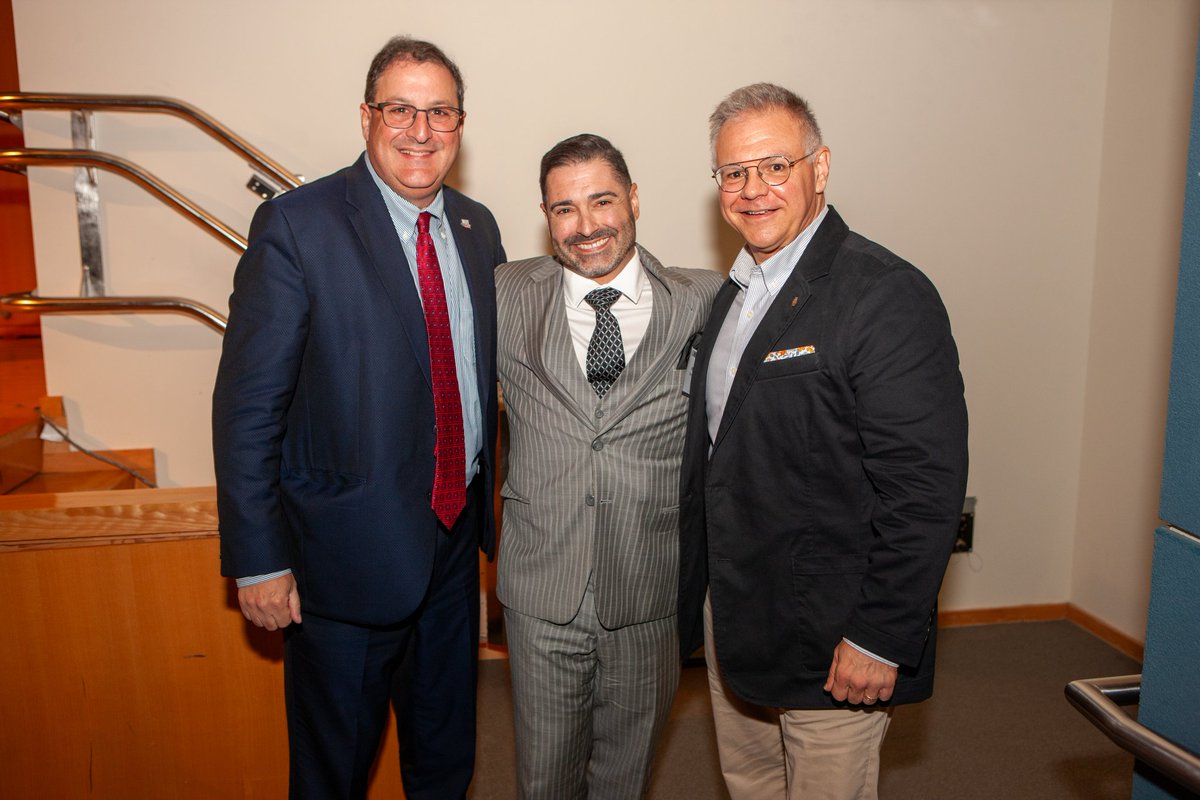 Great to see and join @njit alumni Marcus Caamano and Andrew  Repoli speaking at the Commercial Observer Design and Construction Higher Ed Forum last week. <a href="/NJIT/">NJIT</a>Baseball
@EngineeringNJIT
@NJTechbaseball
<a href="/njittuchmanbiz/">NJIT Martin Tuchman School of Management</a>
@njit_hillier
#CommercialObserver