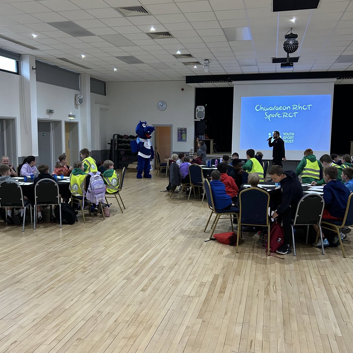 SportRCT's tweet image. Today we held our second Young Ambassador Conference in Hawthorn Leisure Centre, where 47 young people attended from local primary schools.

It was great to see them completing challenges, coaching their peers and taking part in lots of fun games! We are excited to work with them…