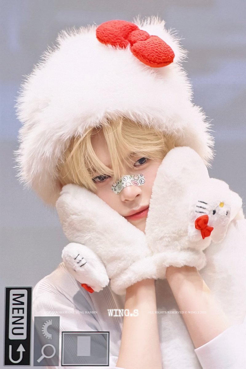 251015 🎀🐱

#성한빈 #SUNGHANBIN #ソンハンビン #ZEROBASEONE #ZB1 #제로베이스원