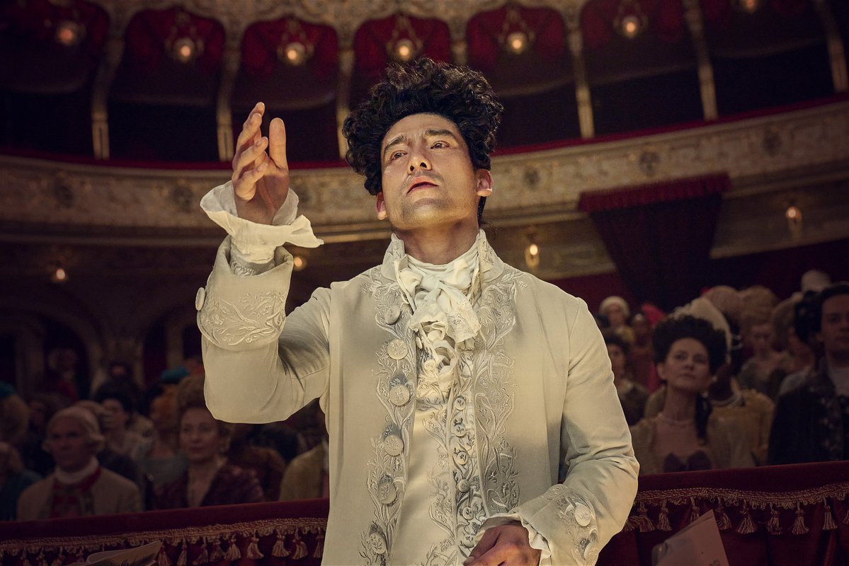 ¿De cuándo Mozart tiene origen asiático?
Lo que me faltaba ya. Mira que tenía buena pinta.