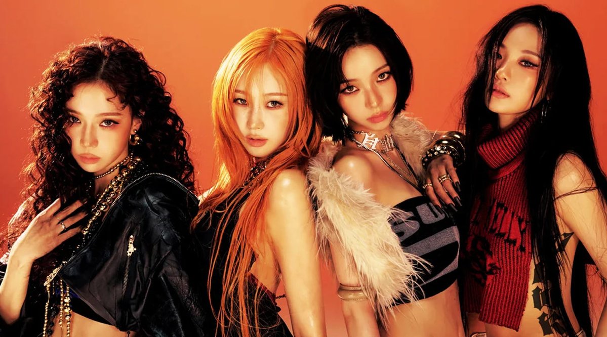PopBase's tweet image. Ejae, the singing voice behind KPop Demon Hunter's Rumi, reveals she would love to work with aespa and BTS:
“I’d love to work with aespa, both writing and composing. I think we’d really fit well together. I also love BTS, they’re incredible, and Jungkook is such an amazing…