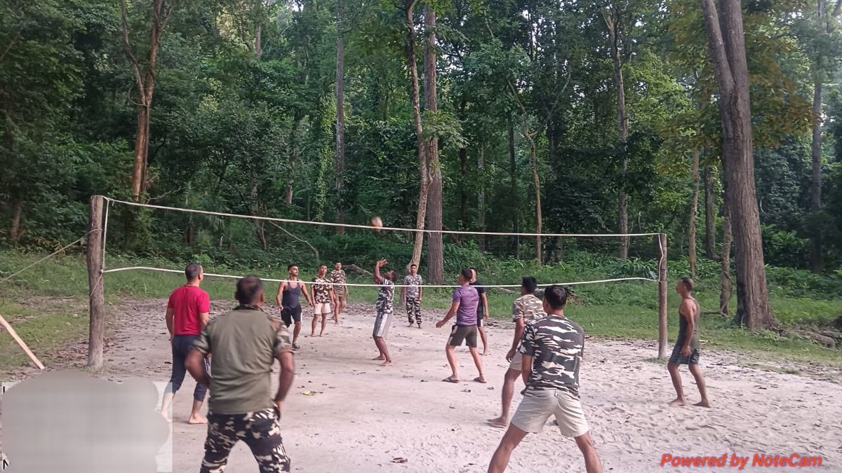 65BnSSB_INDIA's tweet image. Day with 65 BN SSB  Personnel”

#PT starts with the dawn .
then we  #Patrol along the border, sweeping every inch. 
#shramdaan
 #games : endurance, speed, agility.
#MandirParades
 #Nakas
Stand at nakas like human scarecrows: checking IDs, watching roads, scanning everything
#SSB