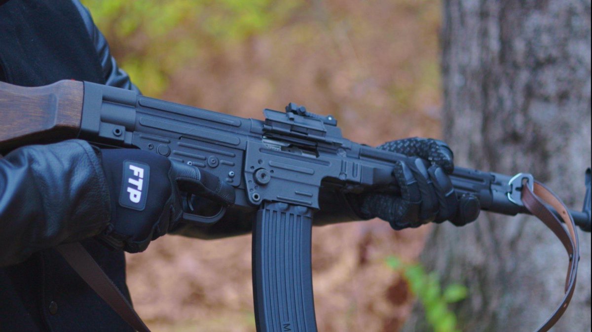 Sturmgewehr 556 (S) 
From our WW2 collection I present the Sturmgewehr 556 (S) released on December 3rd, 2024 from developer <a href="/Stubbs_GunGuy/">Stubbs, Medicinal Firearms Advocate</a>. This one is a great piece of history in the GunCAD movement. Probably one of the first designs that we have seen with our new techniques