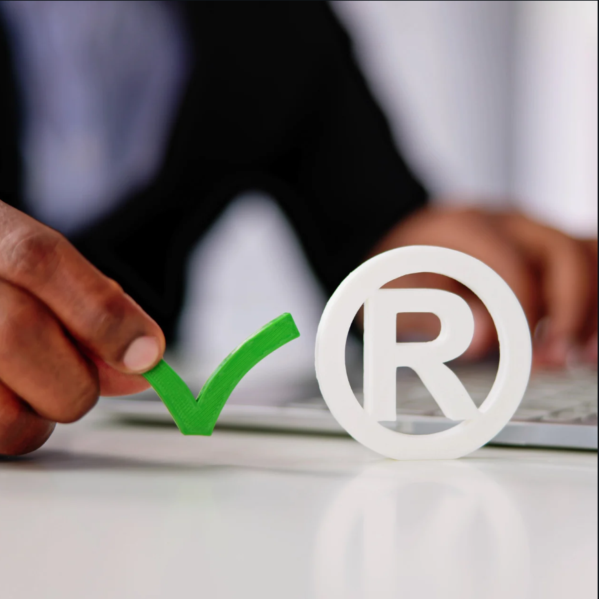 marcheshub's tweet image. We know intellectual property protection is crucial! 🛡️ Our IP advisors help you understand patents, trademarks and copyrights to safeguard your innovations and competitive advantage 🔐 Protect your assets with us: marchesgrowthhub.co.uk #IntellectualProperty #IPProtection