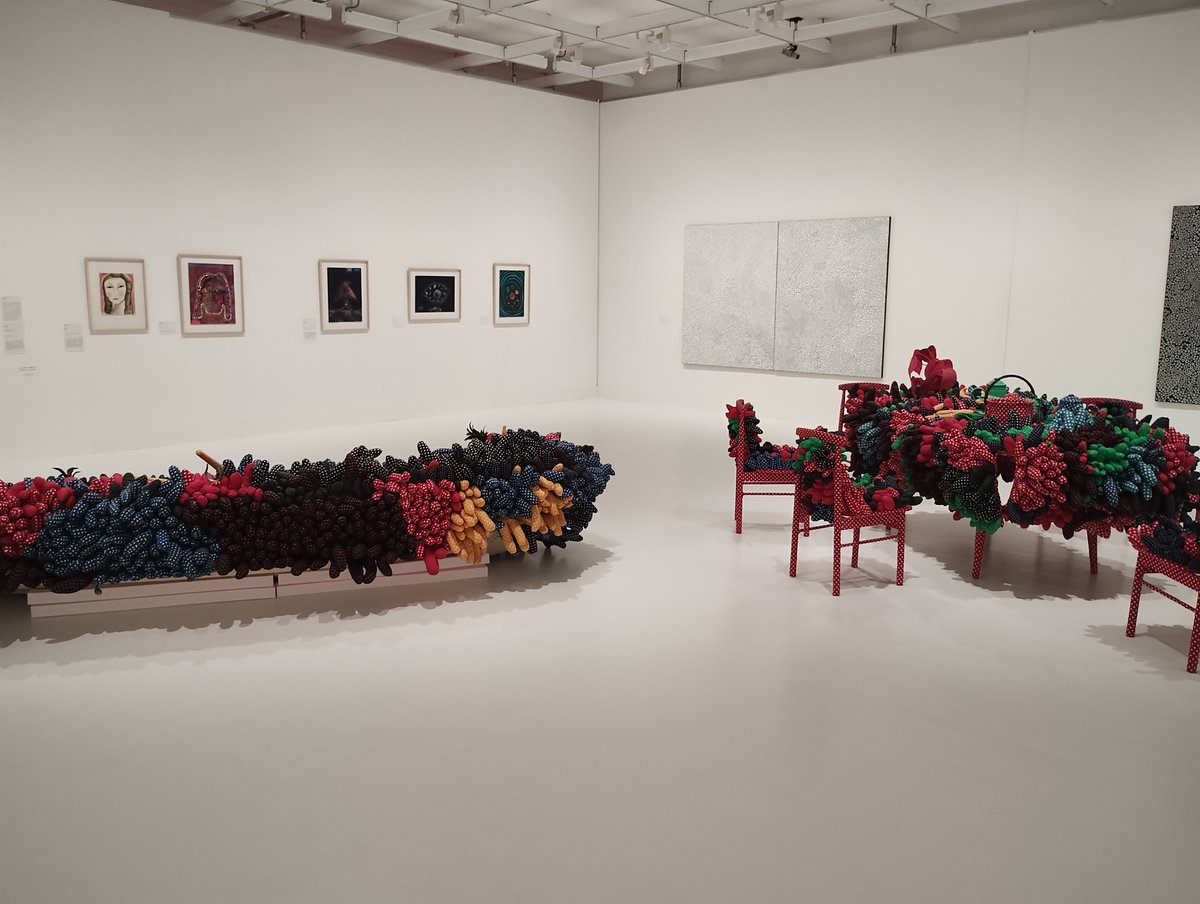 千葉市美術館開館30周年記念展へ。千葉市美術館って古典から現代美術まで素晴らしいコレクションを収蔵しててこれまで何度か通ってる美術館です。草間彌生作品のみ撮影可でしたが、大好きな杉本博司の作品を幾つも収蔵しているのと他の作品も見応え抜群でした。