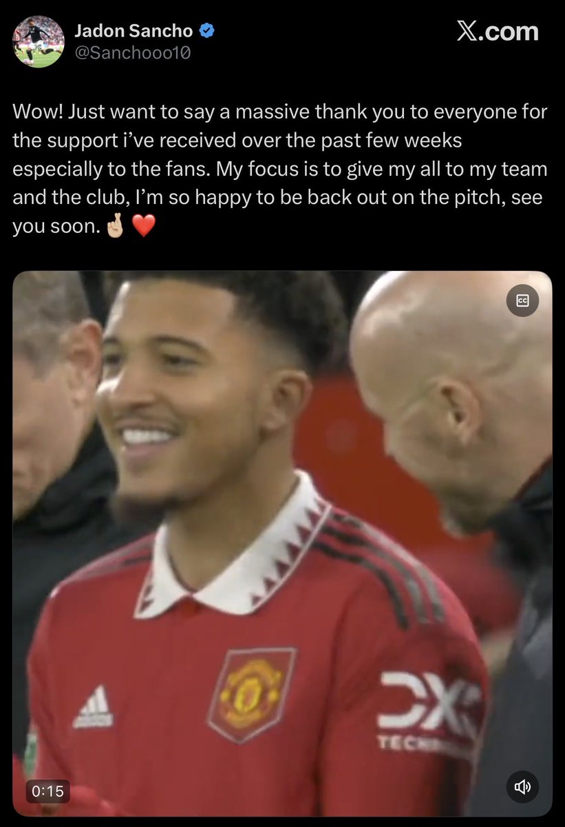 utdsnaps's tweet photo. Comments under this tweet 😭

Manchester United fans will love you like family.
But go against the club and act unprofessional you’re finished. Never end up in their bad books. Life changes quick after that. https://t.co/nxQr1sCeQM