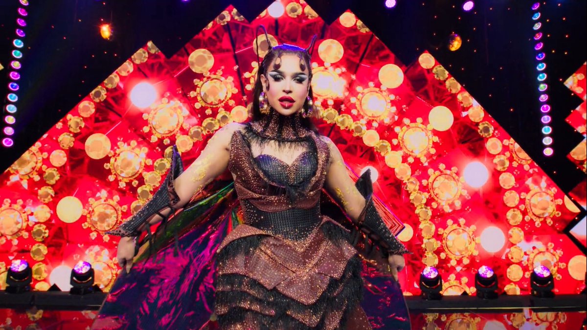 crownofelfhame's tweet image. Pag may ipis, may world peace

#SlaysianRoyale 
#DragRacePH