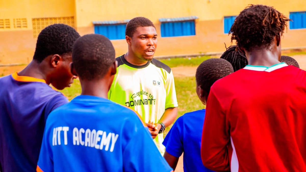 v1ctoremegha's tweet image. One day at a time, let&apos;s keep improving.