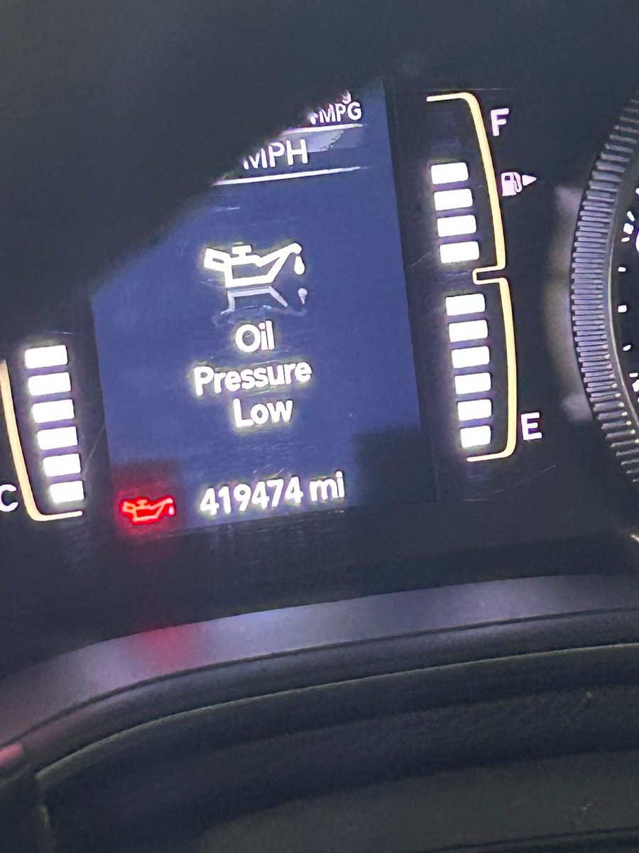 Mileage_impo's tweet image. Jeep Cherokee 2.4L with 419,474 miles (675,077 km) on the clock.

Original engine and transmission.