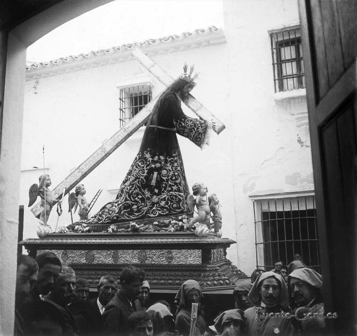 Jartible_'s tweet photo. “El Terrible”, una de las devociones más populares y conocidas de Andalucía, por la que siento una profunda devoción. https://t.co/0dFc6MY5HQ