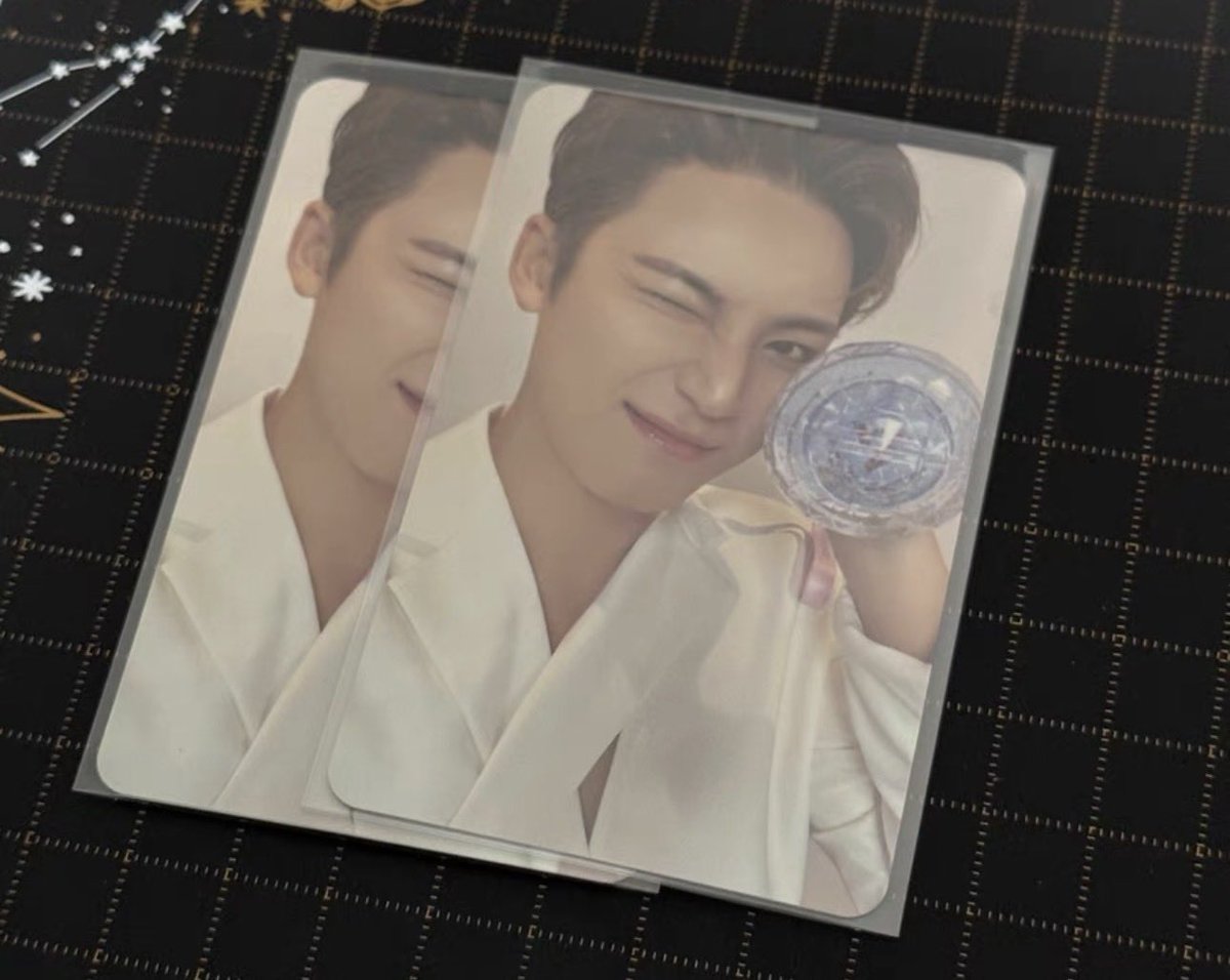 help rt!

svt mingyu new_ carzone (2pcs)

—₱700 + isf
—payo once secured 
—jnt or flash ; philpost or dhl
—feta

reply ‘mine’ or dm! 

t. wts lfb ph seventeen photocard pc