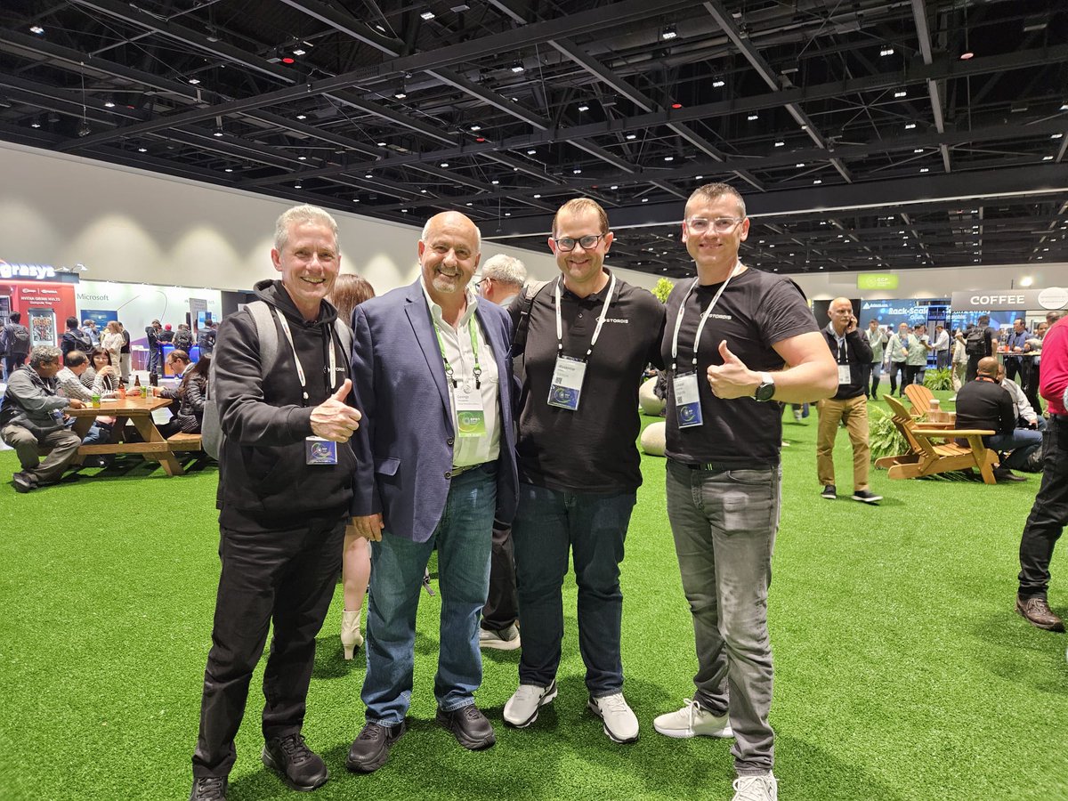 STORDIS_GmbH's tweet image. 💡Our team - Waldemar Scheck, Martin Hayes, and Łukasz Łukowski - are in the middle of it all, exploring the innovations shaping the future of #AIInfrastructure.

#OCPSummit25 it’s all about #AIscaling, scale-out #Ethernet &amp;amp; next-gen #AInetworks.

#DataCenters #OpenNetworking