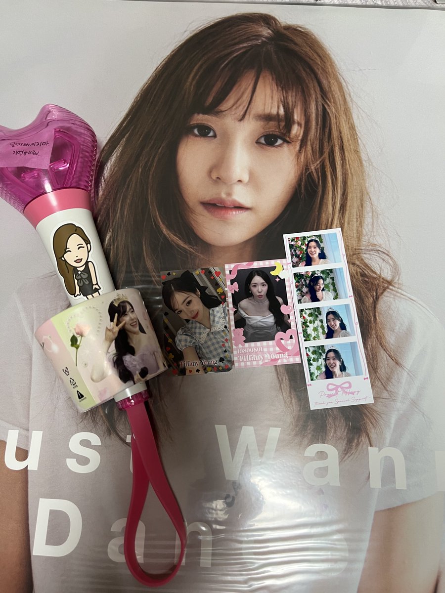 ribukigo20041's tweet photo. プリティプリンセスパニちゃんのセンイルイベントの返礼品届いた〜🥰
企画実行された方々には感謝の気持ちでいっパニ（いっぱい）です🩷
#Keeps_blooming_Tiffany
#8월에피어난_아름다운_티파니에게
@project_T801JP https://t.co/sAw6DgfdwH