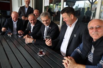 Sakarya’nın Akyazı İlçesinde Mahalle Muhtarlarıyla Toplantı