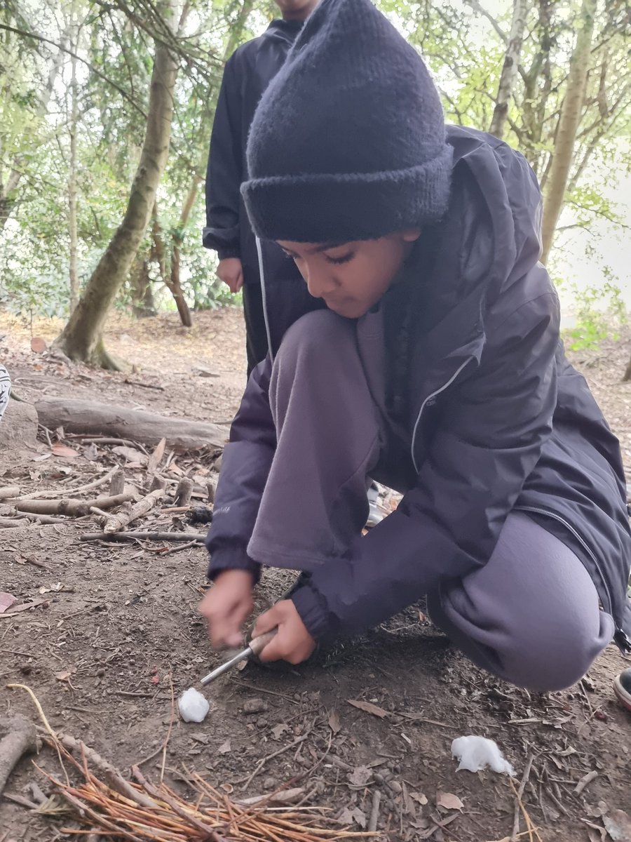 Survival skills this morning!🆘️💧

<a href="/AbbeyMead_TMET/">Abbey Mead Primary Academy</a>