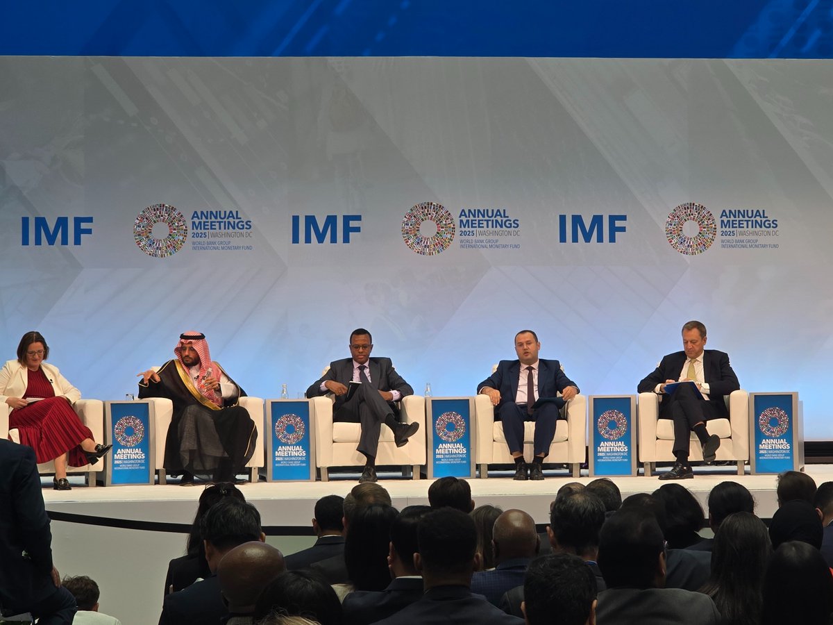 centralbank_rks's tweet image. Governor Ismaili participates in IMF high-level panel on strengthening financial system resilience in emerging and developing countries #IMFMeetings #WBGMeetings
🔗 tinyurl.com/tzakc5dm