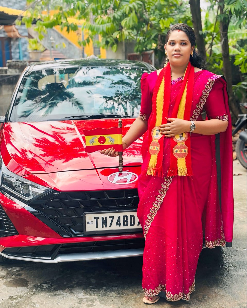 Tvk_Anish's tweet image. 2026ல் @TVKVijayHQ அண்ணா முதலமைச்சராக அமரும் அந்த நிமிடத்தை காணும் வரை அண்ணாவுக்காக என்னால் முடிந்தவரை உழைப்பேன்! 💪 #tvkkohilaanish 

#ThalapathyVijay #TVK #2026Victory #ThalapathyForCM