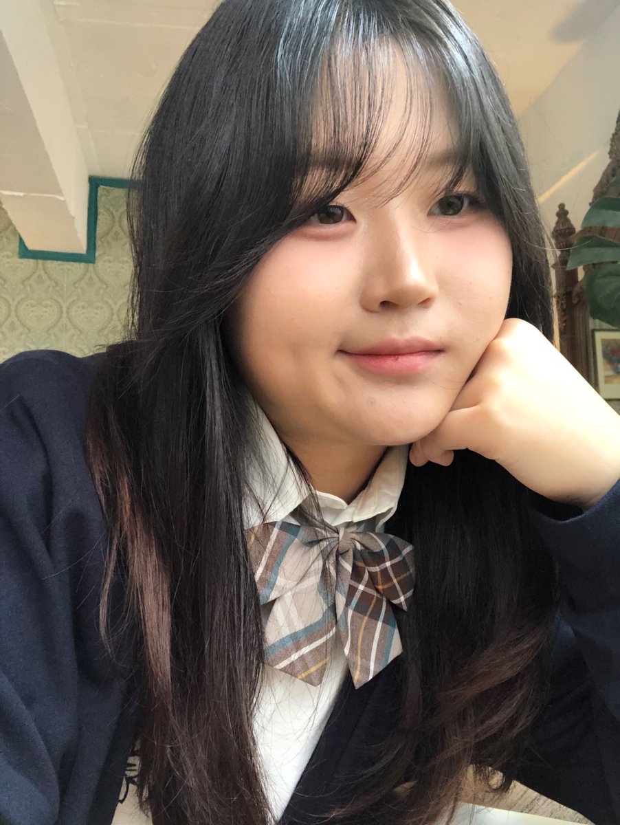 JJINYKKU's tweet photo. 드디어 프로필 공개가 됐네요!!
프로필 촬영 날 사진이 너무 잘 나와서
얼른 공개하고 싶었는데 드디어🩷

사진 몇 장 올리구 갑니다🥰
11월에 극장에서 만나요(⋆ˆ ³ ˆ)♥ https://t.co/fMHoEQHJFP
