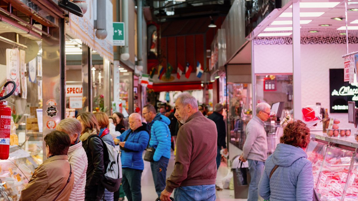 I Duc (Distretti Urbani del Commercio), oggetto di un recente nuovo bando lanciato dalla Regione Piemonte, sono stati argomento di discussione nella seduta del 15 ottobre 2025 della Terza Commissione, presieduta da Pierino Crema (PD). cittagora.it/primo-piano/to…